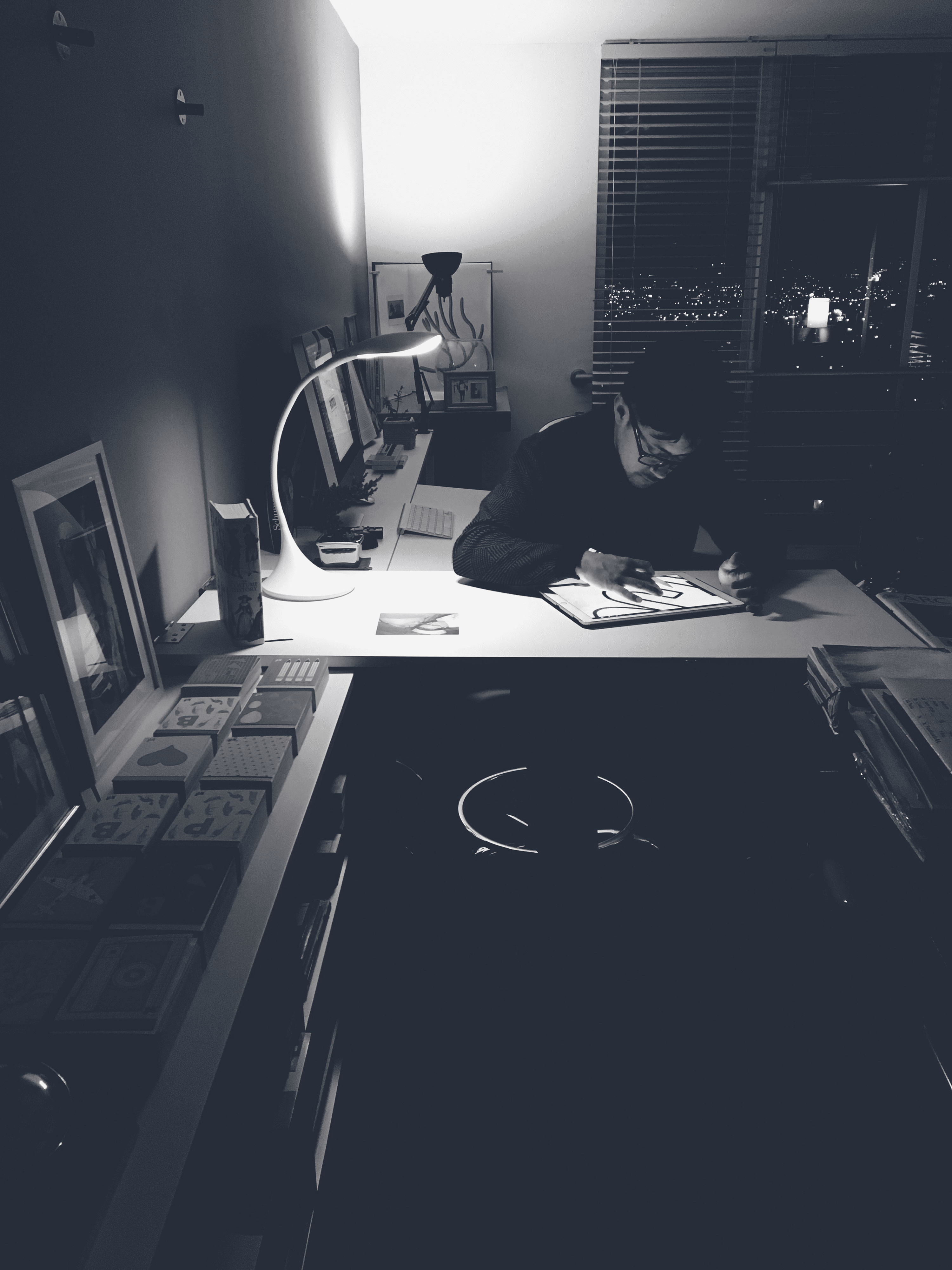 About_1_Web